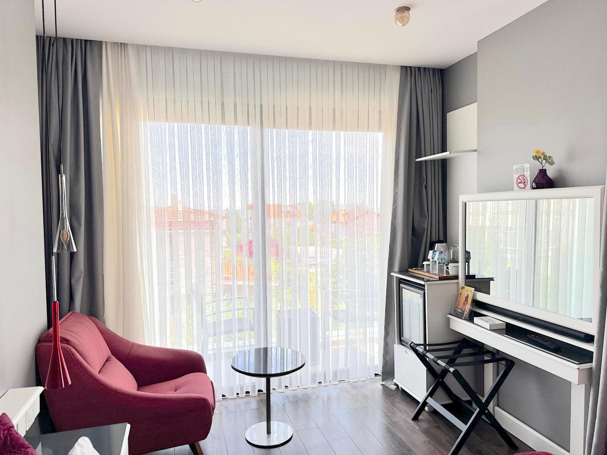 Ferush Boutique Hotel Урла Екстер'єр фото