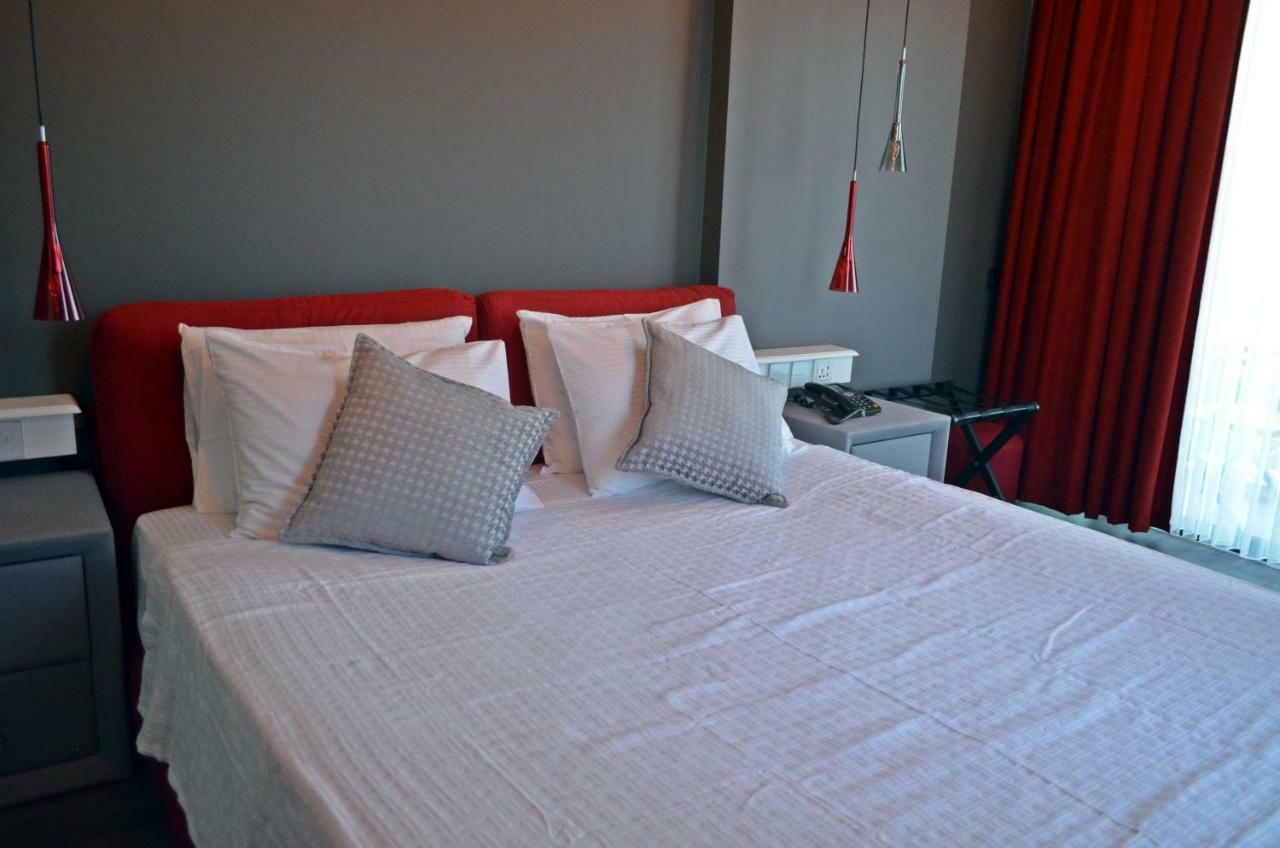 Ferush Boutique Hotel Урла Екстер'єр фото